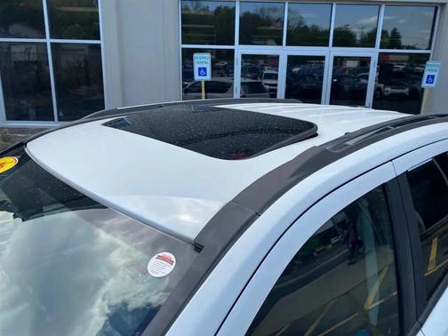 Bright White Clearcoat 2016 Jeep Compass High Altitude