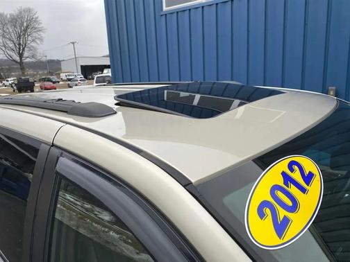 2012 Chrysler Town & Country Touring-L