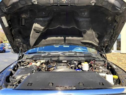 2017 RAM 2500 Tradesman Crew Cab SWB 4WD