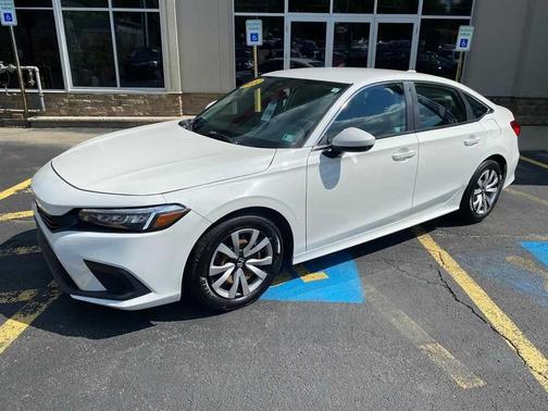 Platinum White Pearl 2022 Honda Civic LX