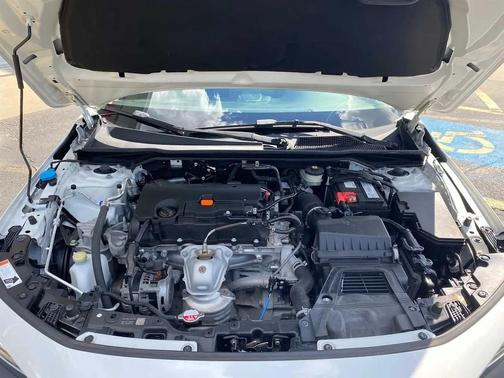 Platinum White Pearl 2022 Honda Civic LX