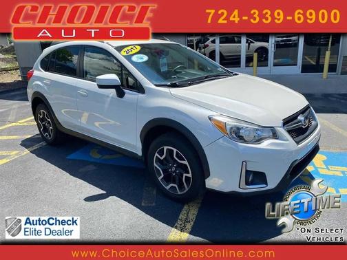 Crystal White Pearl 2017 Subaru Crosstrek 2.0i Premium