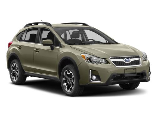 Crystal White Pearl 2017 Subaru Crosstrek 2.0i Premium