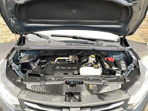 Shadow Gray Metallic 2021 Chevrolet Trax LT