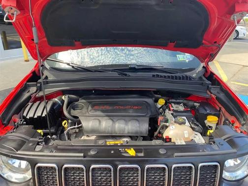 Colorado Red Clearcoat 2019 Jeep Renegade Latitude