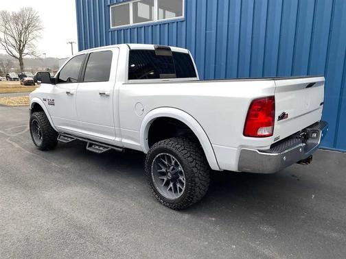 2018 RAM 2500 4WD Crew Cab 149'' Big Horn