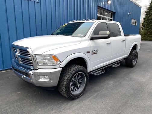2018 RAM 2500 4WD Crew Cab 149'' Big Horn