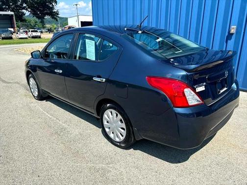 2017 Nissan Versa 1.6 SV