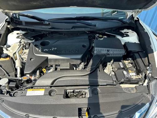 2016 Nissan Altima 2.5 SV