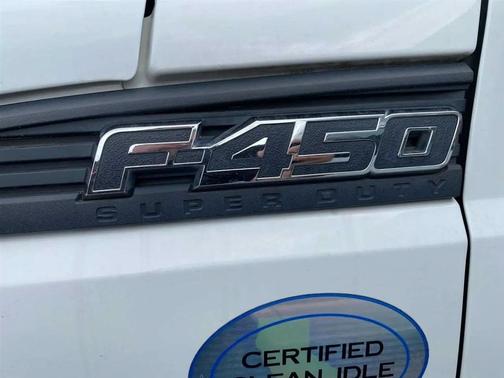 White 2013 Ford F-450 Regular Cab DRW 2WD