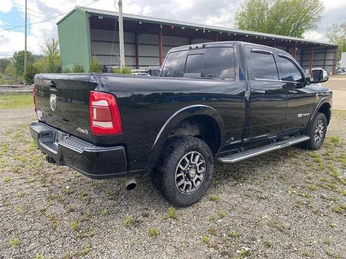 Diamond Black Crystal Pearlcoat 2019 RAM 2500 Longhorn