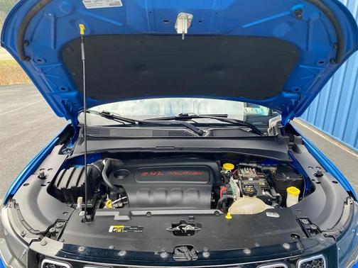 Laser Blue Pearlcoat 2020 Jeep Compass Latitude