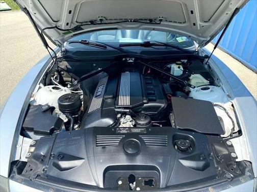 2003 BMW Z4 2.5i Roadster