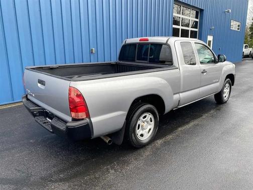 2014 Toyota Tacoma Base