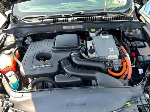 2018 Ford Fusion Hybrid SE