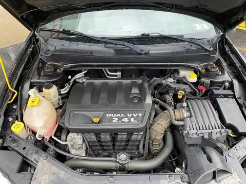Black 2012 Dodge Avenger 4dr Sdn