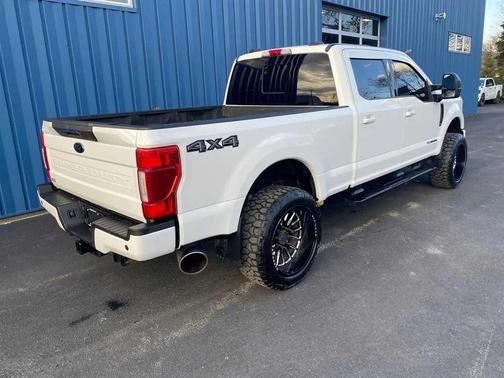 2022 Ford F-250 Lariat Crew Cab 4WD