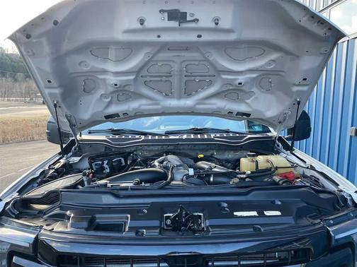 2022 Ford F-250 Lariat Crew Cab 4WD