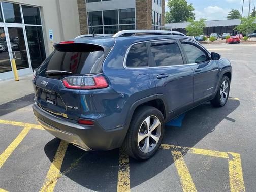 Slate Blue Pearlcoat 2020 Jeep Cherokee Limited