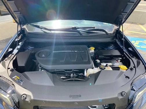 Slate Blue Pearlcoat 2020 Jeep Cherokee Limited