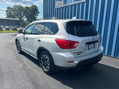 2020 Nissan Pathfinder Rock Creek 4WD