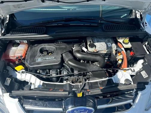 2017 Ford C-Max Hybrid SE