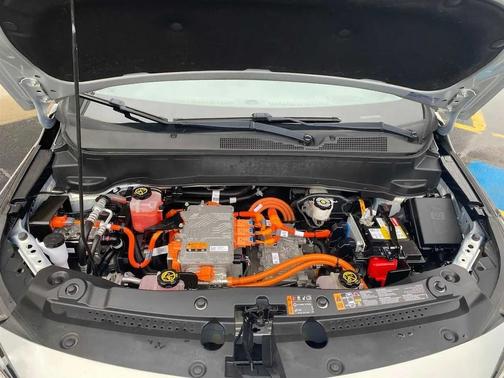 Silver Flare Metallic 2022 Chevrolet Bolt EUV Premier