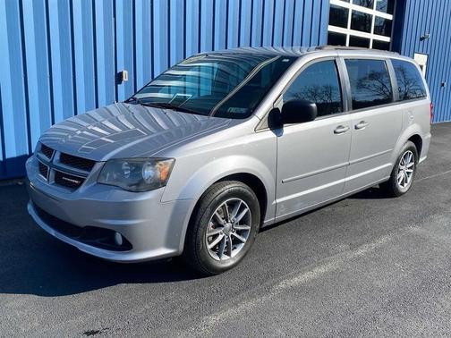 2014 Dodge Grand Caravan R/T