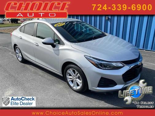 Silver Ice Metallic 2019 Chevrolet Cruze LT