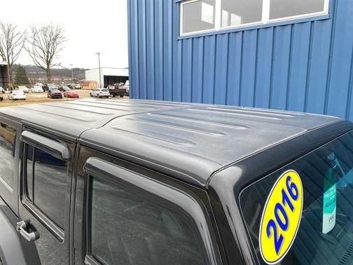 2016 Jeep Wrangler Unlimited Rubicon