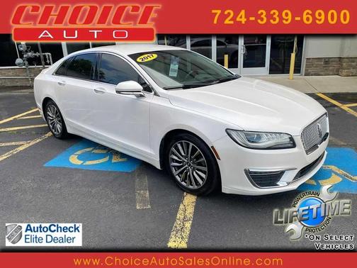 White Platinum Metallic Tri-Coat 2017 Lincoln MKZ Base