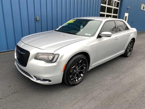 2020 Chrysler 300 S