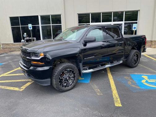 Black 2018 Chevrolet Silverado 1500 Custom