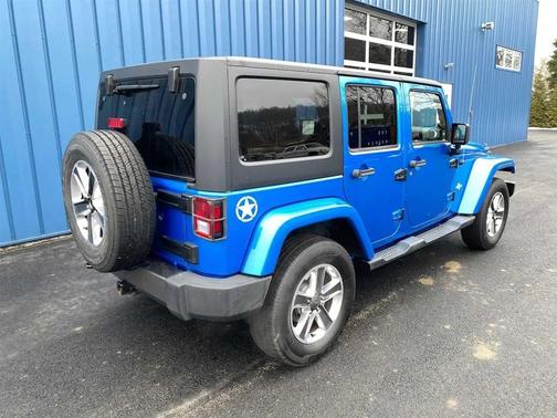 2014 Jeep Wrangler Unlimited Freedom Edition