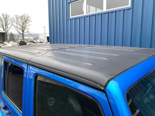 2014 Jeep Wrangler Unlimited Freedom Edition