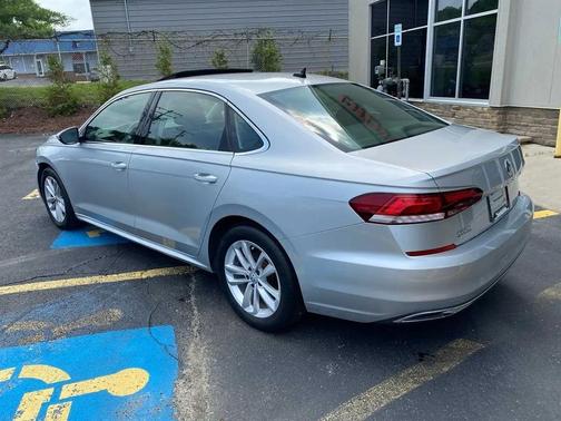 Reflex Silver Metallic 2020 Volkswagen Passat 2.0T SE