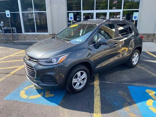Nightfall Gray Metallic 2017 Chevrolet Trax LT