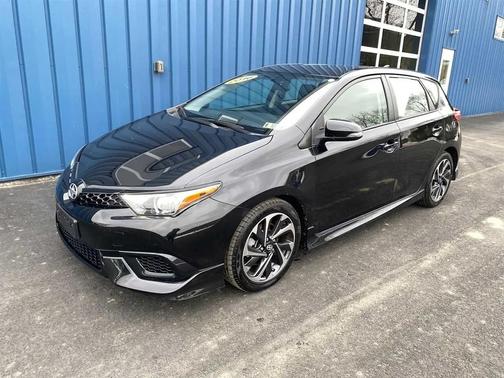 2016 Scion iM 5dr HB CVT (Natl)