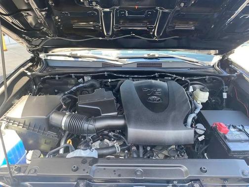 Midnight Black Metallic 2021 Toyota Tacoma TRD Sport