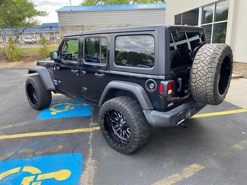 Black Clearcoat 2019 Jeep Wrangler Unlimited Sport