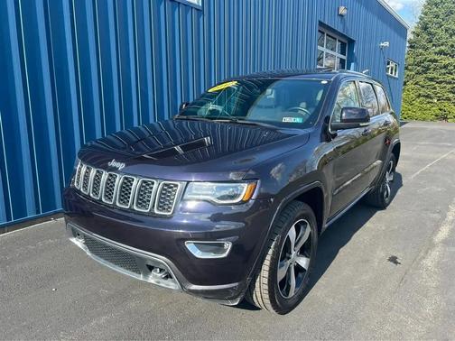 Sangria Metallic Clearcoat 2018 Jeep Grand Cherokee Sterling Edition