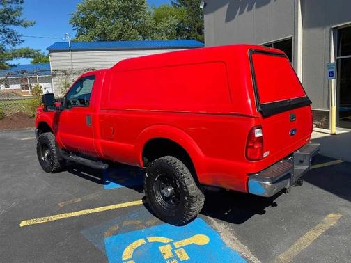 Race Red 2016 Ford F-350 XLT