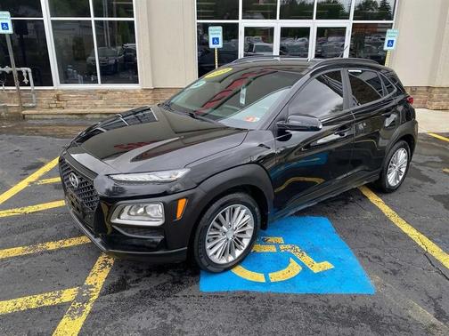 Ultra Black 2020 Hyundai KONA SEL AWD