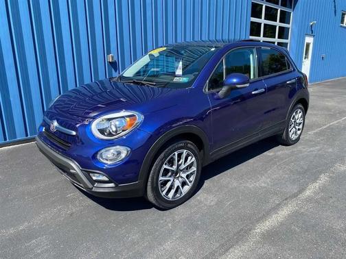 Blu Venezia (Blue Metallic) 2018 FIAT 500X Trekking