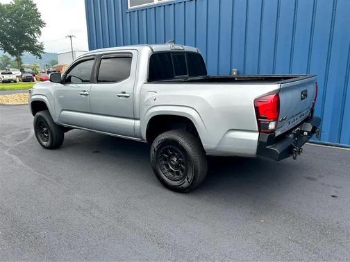2019 Toyota Tacoma SR