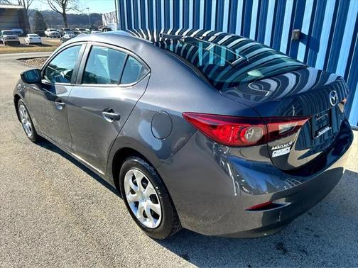 2015 Mazda Mazda3 i Sport