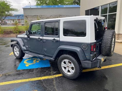 Rhino Clearcoat 2017 Jeep Wrangler Unlimited Sahara