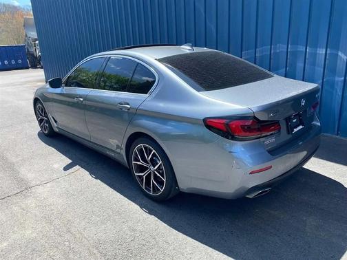 Bluestone Metallic 2022 BMW 530 i