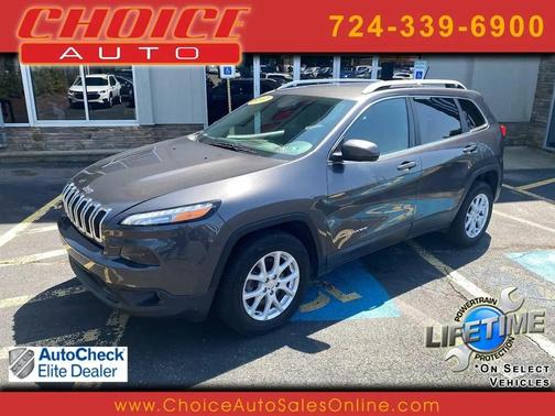Granite Crystal Metallic Clearcoat 2017 Jeep Cherokee Latitude