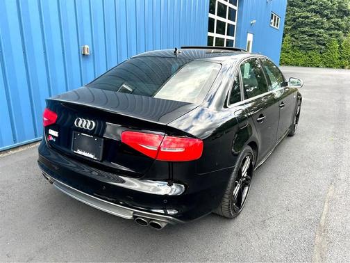 2014 Audi S4 Sedan quattro S tronic